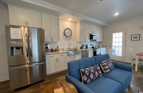 Hermosa Casa | 3Bed/2Bath with Creek and Open Spaces