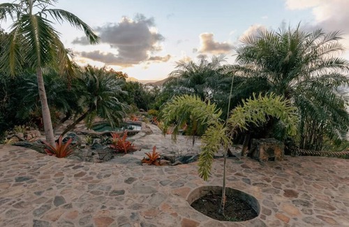 Great Camanoe Island Villa | 3bed 3 bath villa w/ natural plunge pool on