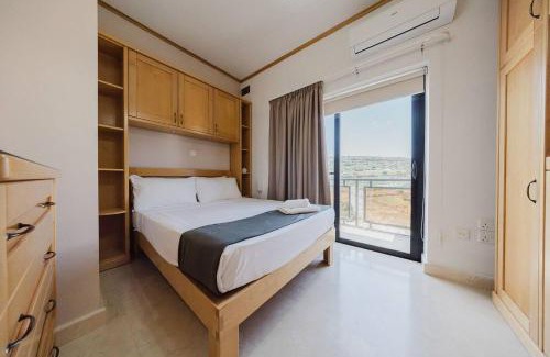 Għadira Apartamento | 3bed Apartment Opposite Ghadira Bay By Homely!