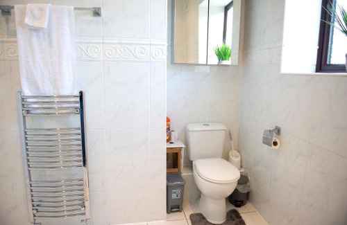 Low Moor Apartamento | 3bed Contractor, Wifi,2 Free parking space