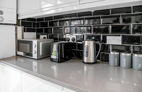 Abbey Wood Casa | 3bed House Abbey wood/Sleeps 8/Elizabeth Line/Free parking/pet friendly