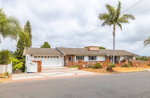Olde Carlsbad Casa | 3bed Single Level Home