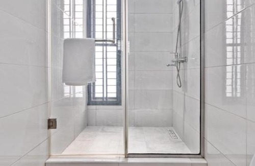 Ajah Apartamento | 3BEDROOM ROYALE SUITE