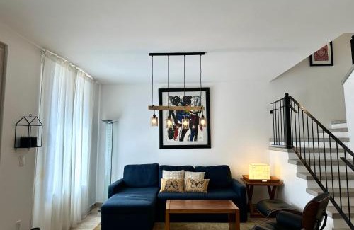 Arcos de San Miguel Casa | 3Bedrooms-5 min Downtown-Wifi-Pool-Jacuzzi-Parking