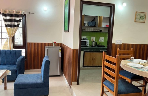 Bhimtal Cabaña | 3BHK Villa near Bhimtal with Sukha valley View and parking space!