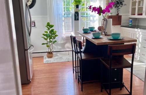 Kennebunk Cabaña | 3BR 1. 5 Bath Beach Cottage near KPT/Beaches