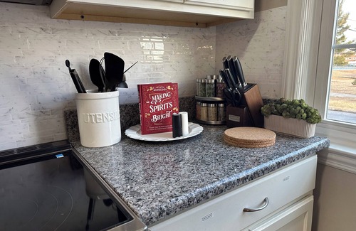Newark Casa | 3BR/1BA Townhouse easy walk to University of Delaware campus, free parking spot.