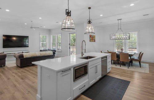 Santa Rosa Beach Casa | 3br/2.5ba, Sleeps 8, Private Beach Access!