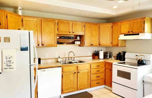 Leesville Casa | 3BR/2B in the heart of Leesville, Southern Comfort