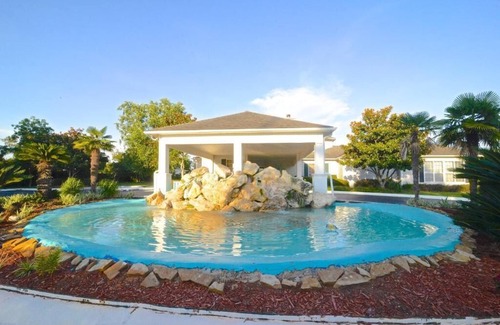 Gulf Shores Condominio | 3br/2ba Full Condo w/ Pool & Gym, Sleeps 7
