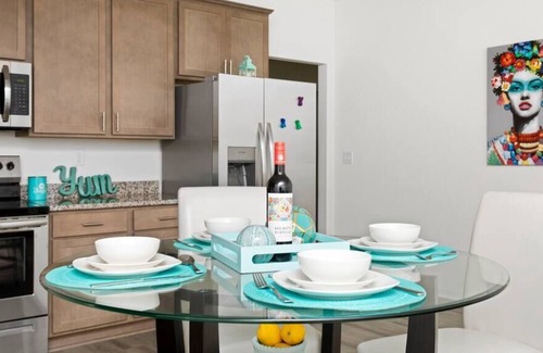 Oakdale Casa | 3Br/2Ba home, Near Whitewater Ctr, Uptown, Airport