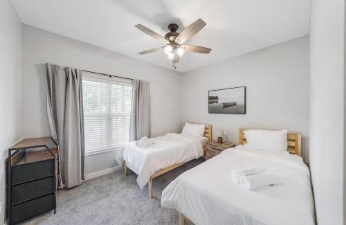 Clarksville Apartamento | 3BR 2BA Home with King Queen & Twin Beds