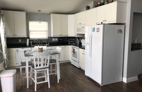 Rocky Mount Casa | 3BR 2BA Recientemente renovado casa en el lago de los Ozarks 5. 5MM Lick Branch Cove