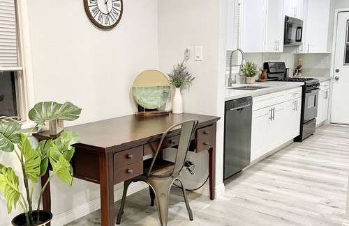 Lancaster Casa | 3BR/2BA Near the BLVD - Parking, Laundry, Sleep 10