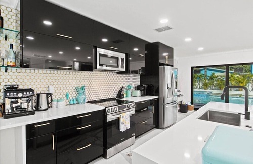 Belair Bayou Casa | 3BR/2BA Private Oasis: Pool, Hot Tub, Dining