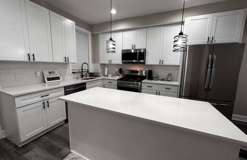 Downtown Baltimore Casa | 3br 2ba Renovated Townhome 3mi from Inner Harbor, M&T Stadium & Orioles Park