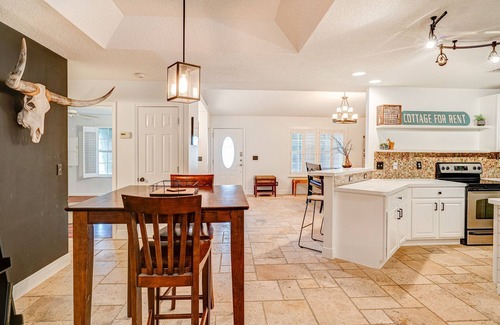 North River Shores Casa | 3BR/2BA The Coastal Craftsman ~ Porches Palms & Hammocks