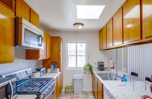 Imperial Beach Casa | Spacious 3-Bedroom Home, King Bed, Gate Yard, Baby Crib, Ranch Style, near Beach