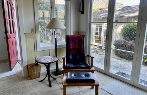Carmel Point Casa | 3BR-2. 5BA con Encanto, Inmaculada, Carmel Privada Inicio