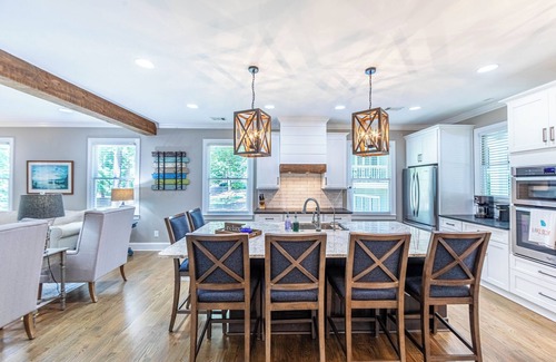 Lake Oconee Casa | 3BR/3BA cottage within gated Reynolds Lake Oconee and Marina Cove.