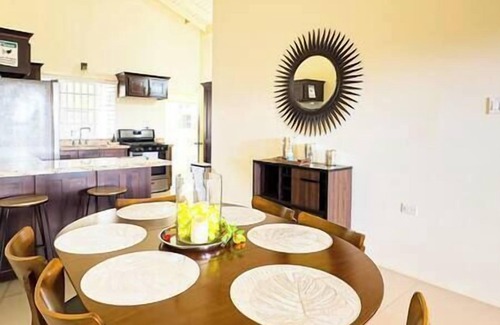 Falmouth Cama Y Desayuno | 3BR/3BA*Paradise*Beach*BBQ*Gym*Pool*Free Breakfast