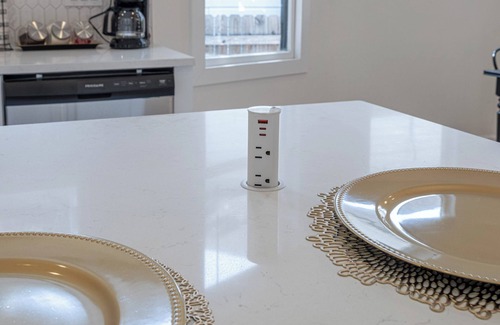 Eastside Promise Neighborhood Apartamento | 3br/3ba Urban Escape Just Minutes From Downtown!