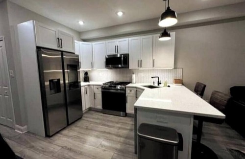 Philadelphia Casa | 3BR/3Bath Bi-Level Apt near CHOP