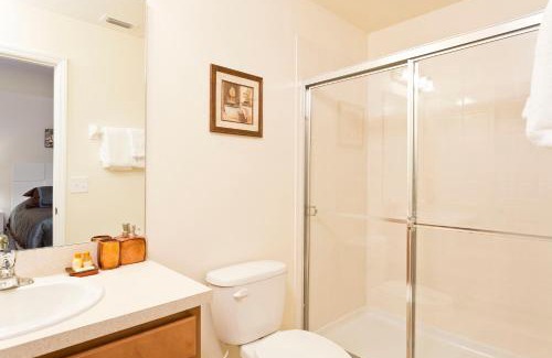 Bellavida Casa | 3Br 3Bath Townhome BBQ Pool 15min Disney 1291ft