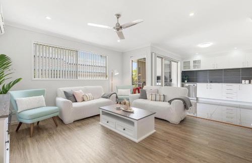 Maroochydore Casa | 3BR, 3BTH, Walk to Beach & City Centre
