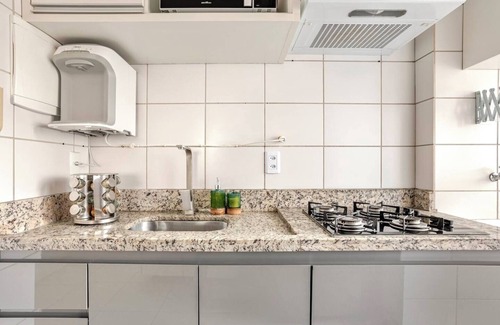 Negrao de Lima Apartamento | 3BR Apartment with Pool/Sauna close to the center