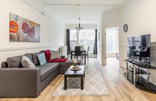Hamilton Apartamento | 3BR Apt With Netflix - Near King Street