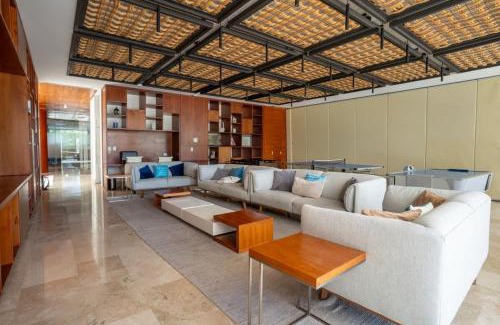 Playa Mujeres Apartamento | 3BR Beachfront Luxury Apt w/First Class Amenities