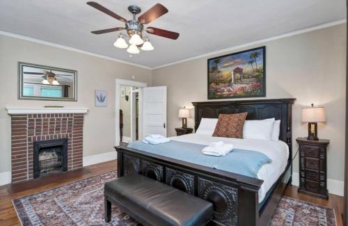 Columbia Casa | 3BR Brick Cottage-Mins to USC