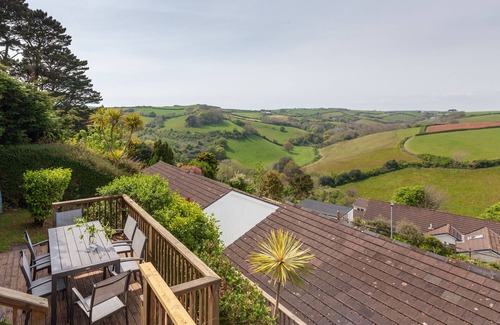 Salcombe Casa | 3BR Coastal escape in Salcombe Sleeps 6 nr Beaches