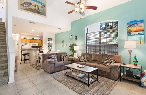 Tyler Gardens Casa | TARIFA DE OTOÑO ESPECIAL !!- 3BR Cocoa Beach Casa privada con bañera de hidromasaje