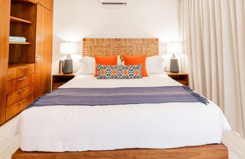 Libertad Casa | 3BR Condo Partial Sea View shared Pool and Jacuzzi