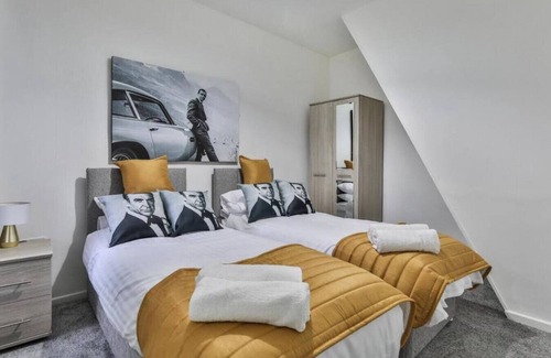 Rotherham Casa | 3BR Contractor House Great Location Psalters Lane