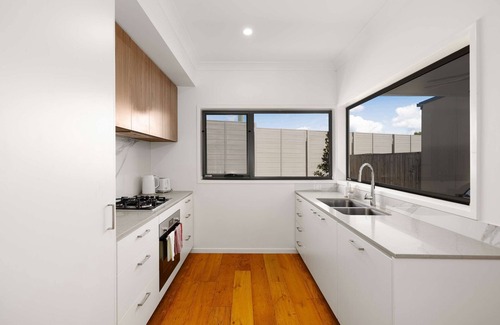 Gold Coast Casa | 3BR Cozy Retreat in Hope Island, Family-frendly