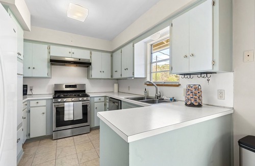 Allandale Casa | 3BR Gem in Allandale