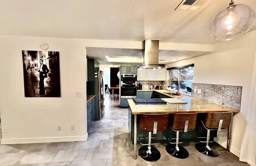 Las Vegas Casa | 3BR Getaway w/ Pool & Hot Tub Near The Strip