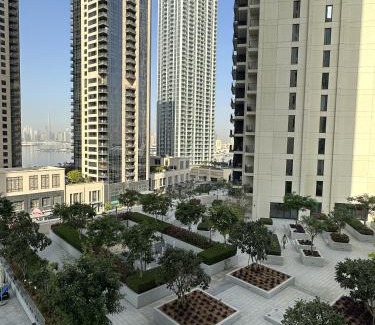 Dubai Apartamento | 3BR Haven with Burj Views by MagnoliasVHR