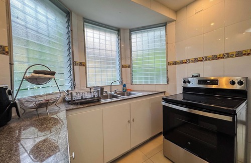 Ancon Casa | 3BR Home in Ancon Hill - Urban Oasis