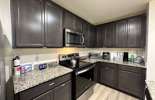 Brooksville Casa | 3BR Home, Modern Amenities, Patio - FL Escape Awaits!