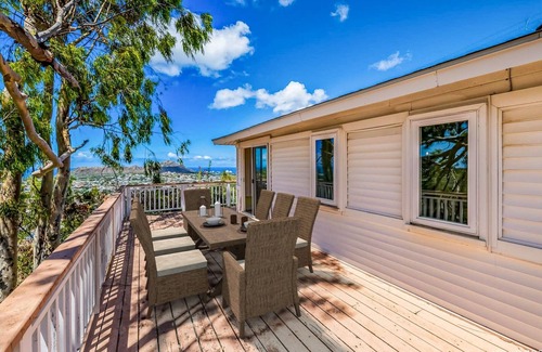 Maunalani Heights Casa | 3BR Honolulu - Ocean & Mountain Views + WiFI, A/C