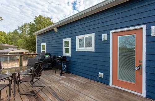 Mountain Home Casa | 3BR House By Lake with BBQ Fire Pit & EV Charger