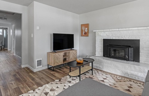 Maple Heights-Lake Desire Casa | 3BR House in Renton - Three Bedroom House, Sleeps 6