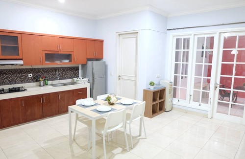Serpong Casa | Casa 3BR en grupo seguro La ciudad verde de BSD