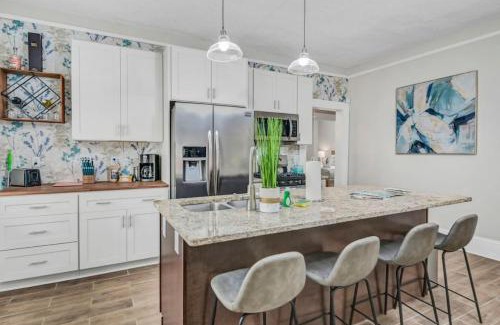 Columbia Casa | 3BR in Elmwood-Near USC