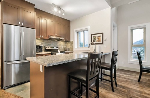 Harrison Hot Springs Apartamento | 3BR Lakeside Penthouse Retreat