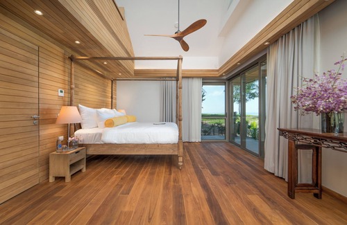 Ban Na Faek Villa | 3BR Luxury Beachfront Villa | Full Service & Private Pool | Natai Phuket